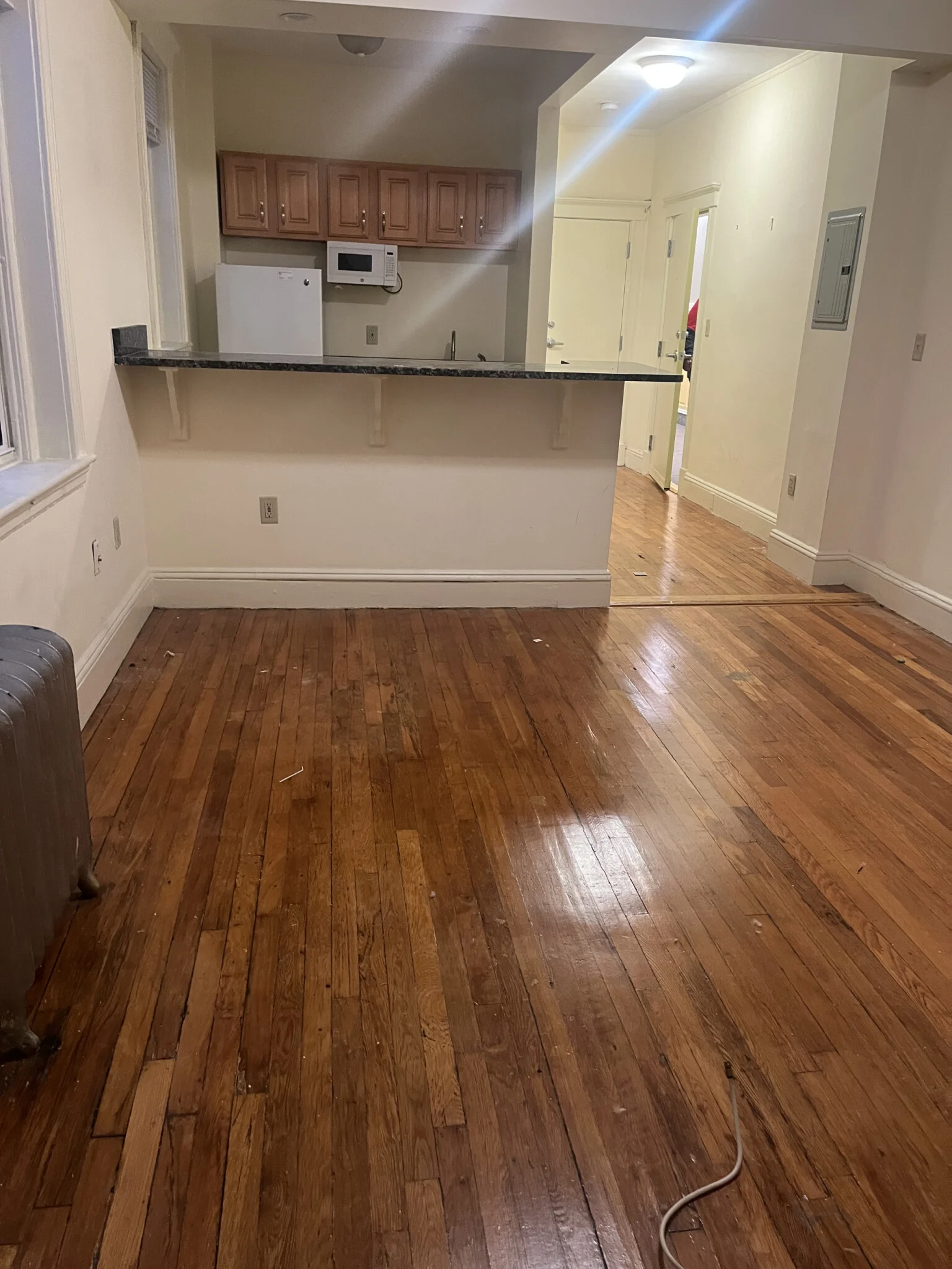 Studio bed, 1 bath apartment for rent at 35 Park Dr Unit U4, Fenway — photo 7 of 10