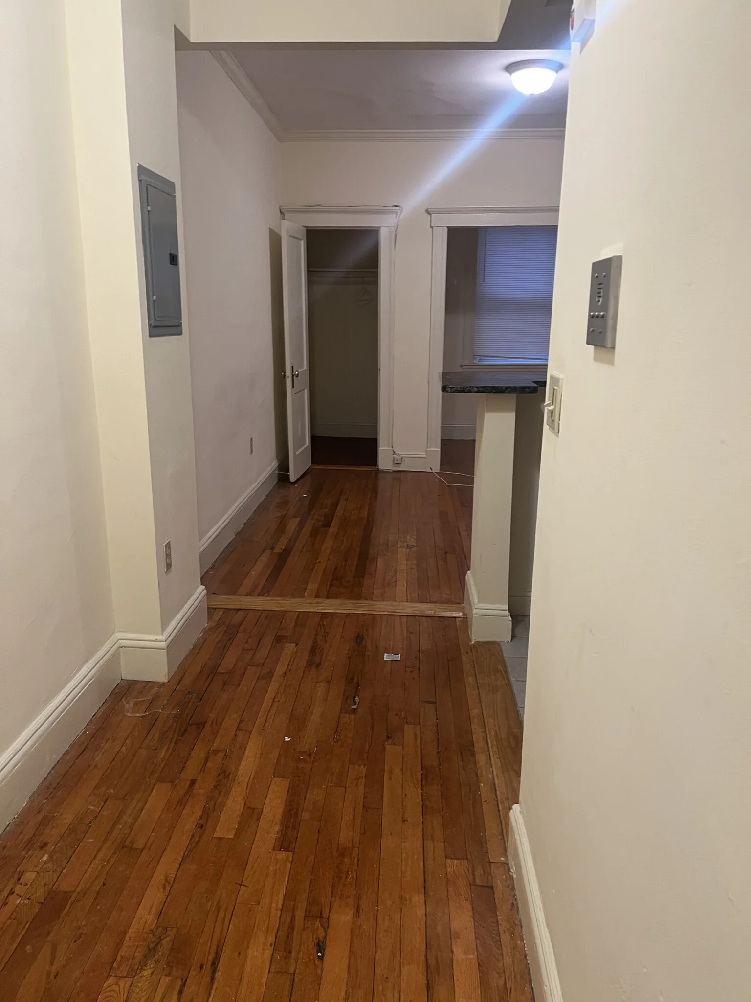 Studio bed, 1 bath apartment for rent at 35 Park Dr Unit U4, Fenway — photo 2 of 10