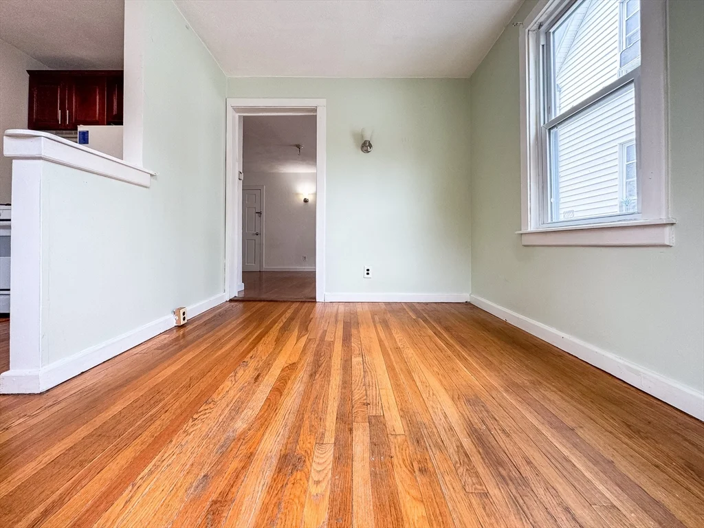 1 bed, 1 bath apartment for rent at 35 Parker St Unit 2, Quincy — photo 2 of 6