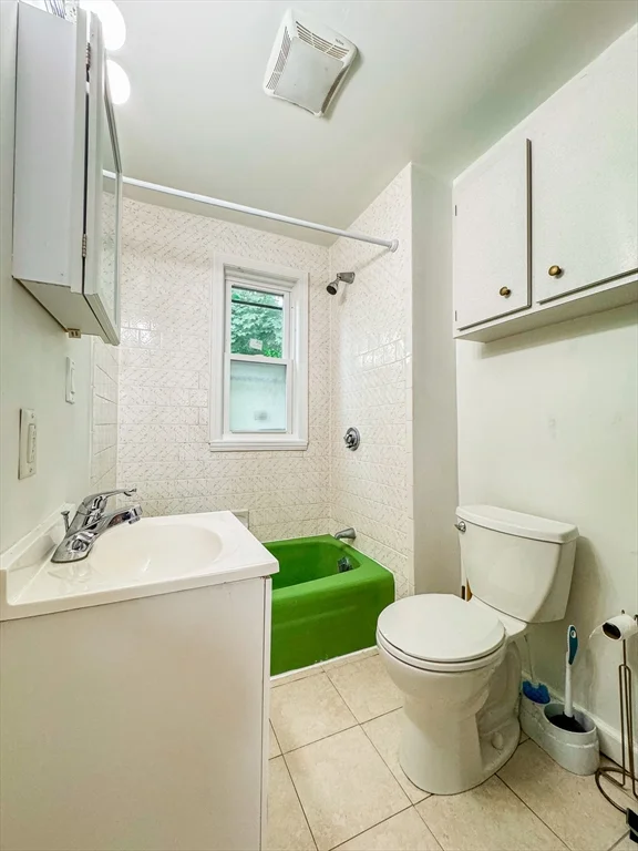 1 bed, 1 bath apartment for rent at 35 Parker St Unit 2, Quincy — photo 6 of 6