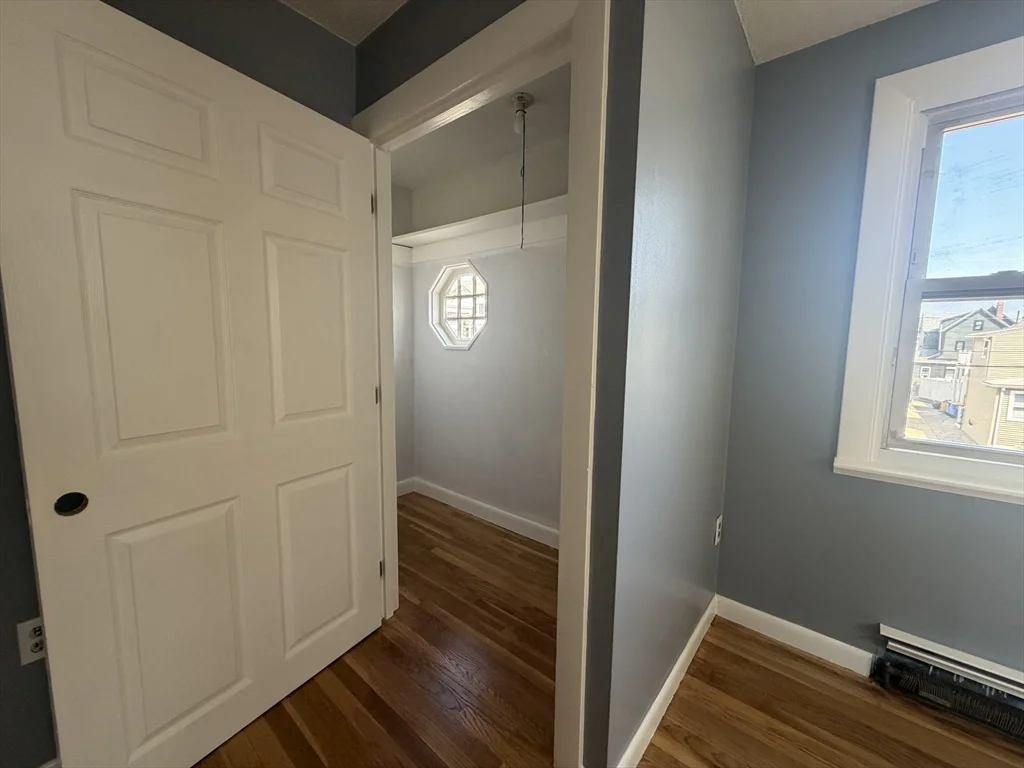 2 bed, 1 bath apartment for rent at 35 Pearl Ave Unit 2, Winthrop — photo 10 of 11