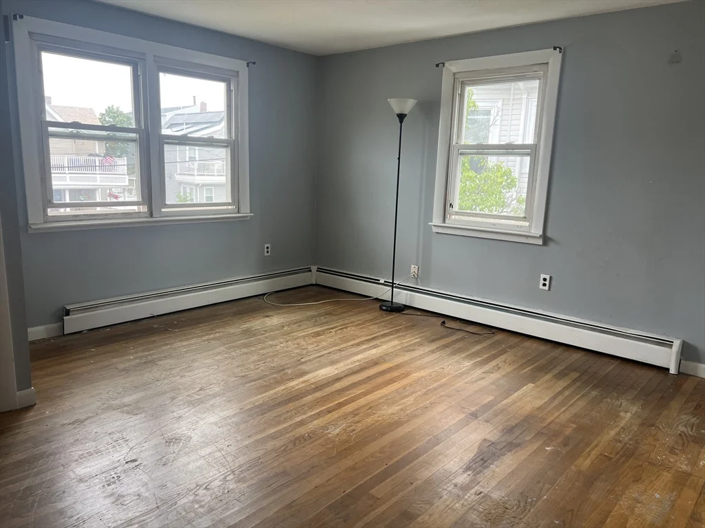 2 bed, 1 bath apartment for rent at 35 Pearl Ave Unit 2, Winthrop — photo 6 of 11
