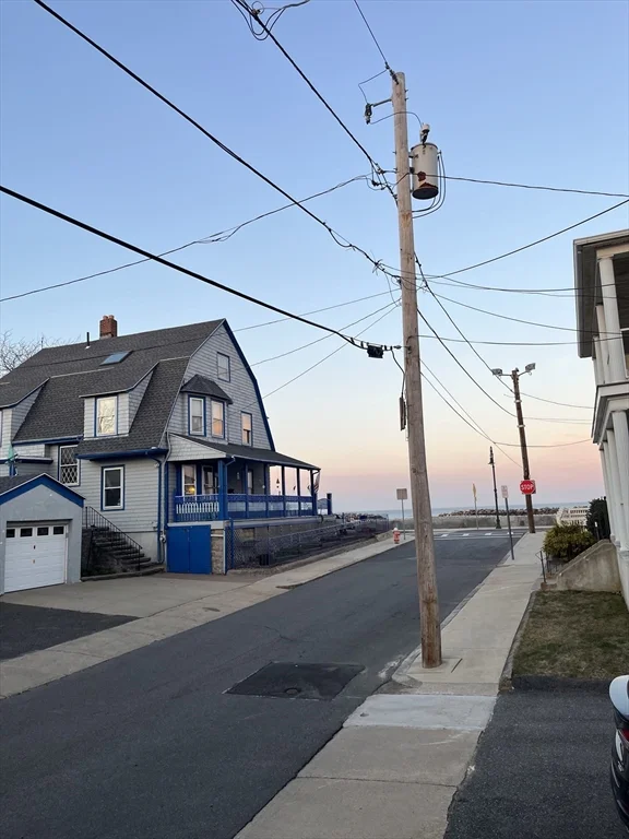 2 bed, 2 bath apartment for rent at 35 Perkins St Unit 1, Winthrop Beach — photo 20 of 20