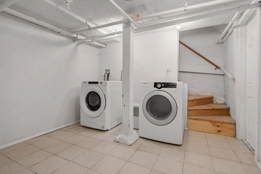 2 bed, 2 bath apartment for rent at 35 Perkins St Unit 1, Winthrop Beach — photo 16 of 20