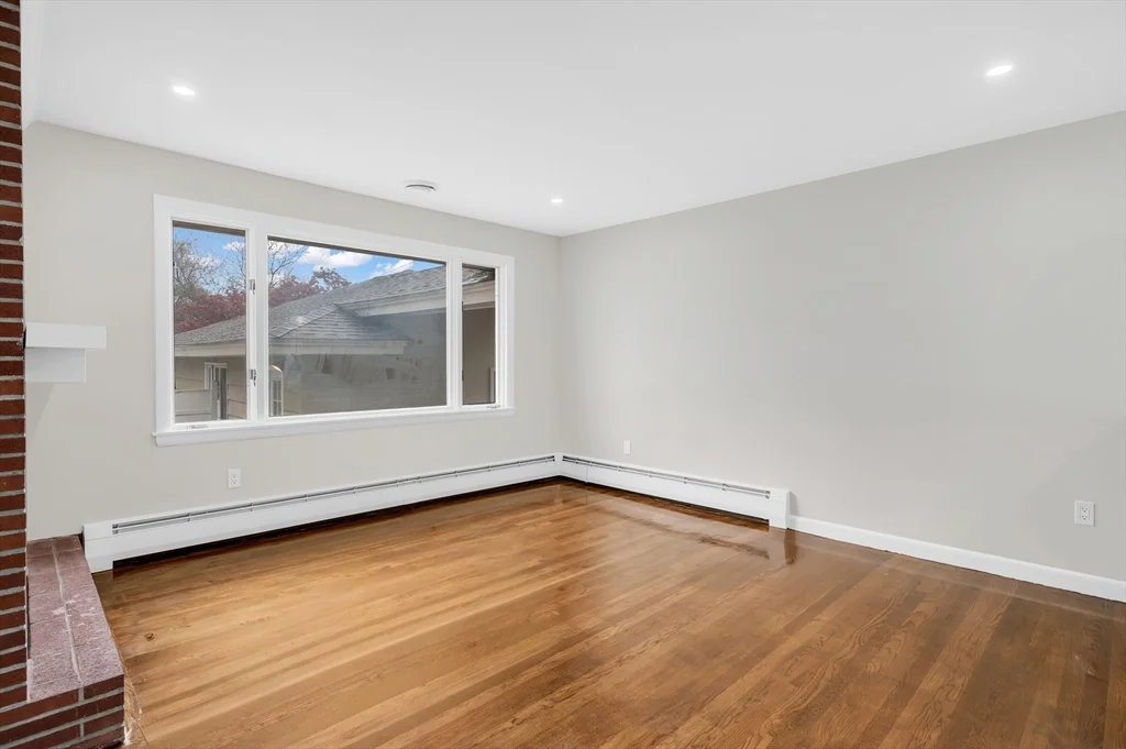3 bed, 1 bath apartment for rent at 35 Peters St Unit 1, North Andover — photo 10 of 26