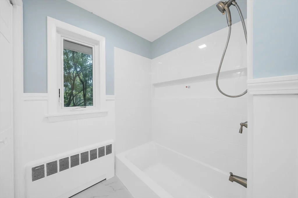 3 bed, 1 bath apartment for rent at 35 Peters St Unit 1, North Andover — photo 23 of 26