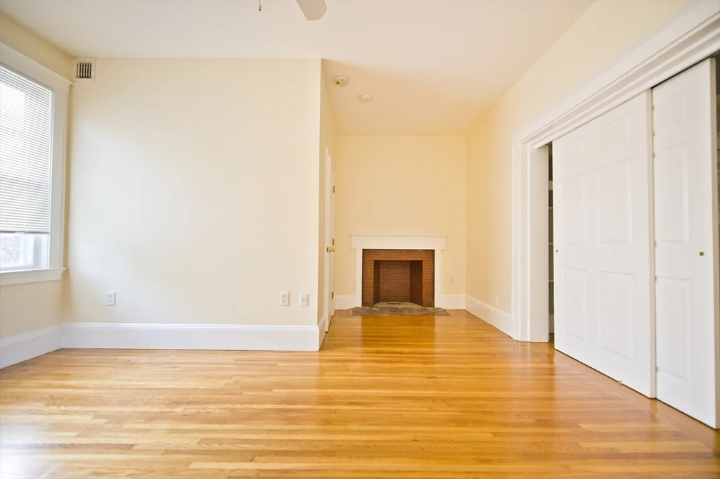 1 bed, 1 bath apartment for rent at 35 Pleasant St Unit 1F, Dorchester — photo 7 of 18
