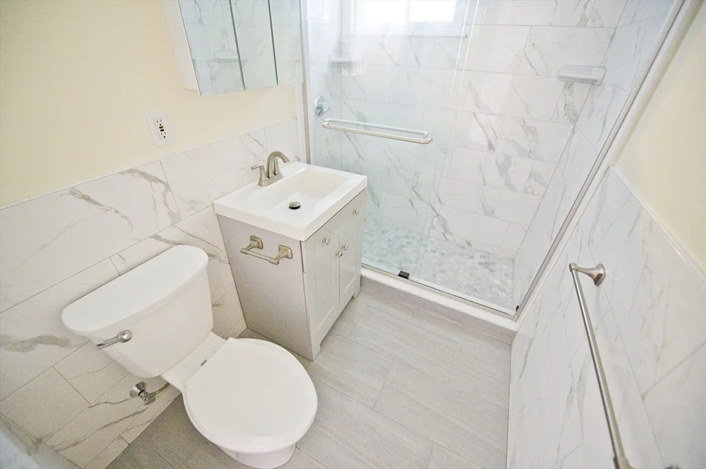1 bed, 1 bath apartment for rent at 35 Pleasant St Unit 1F, Dorchester — photo 12 of 18