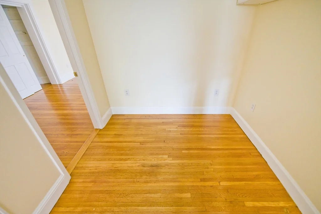 1 bed, 1 bath apartment for rent at 35 Pleasant St Unit 1F, Dorchester — photo 4 of 18