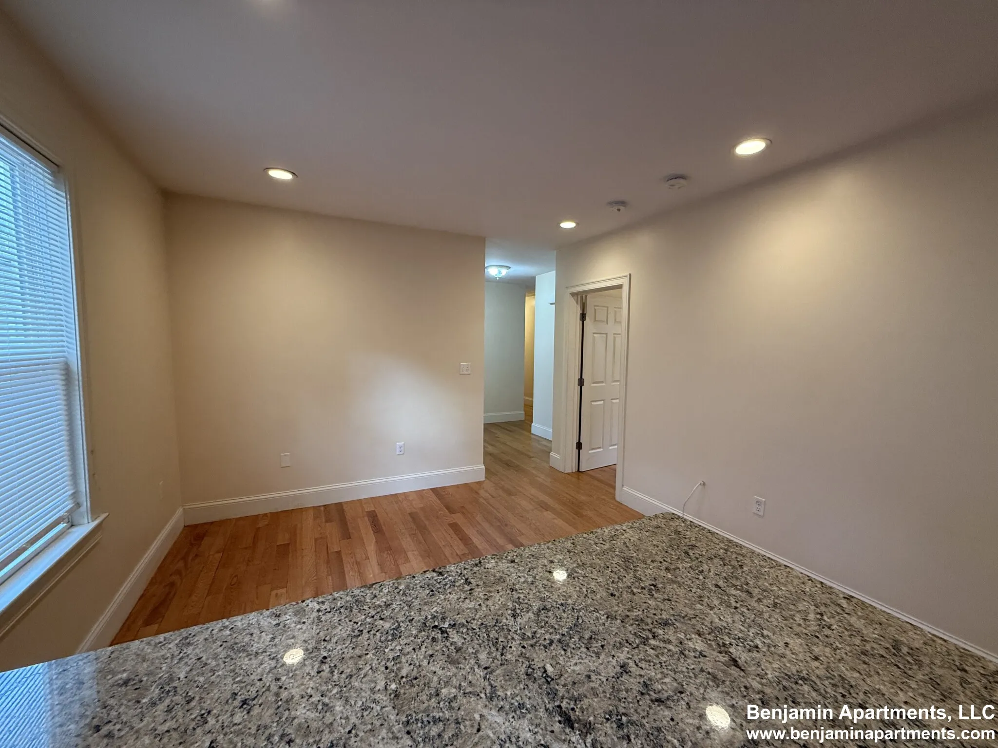 4 bed, 2 bath apartment for rent at 35 Pratt St Unit 1B, Allston — photo 6 of 20