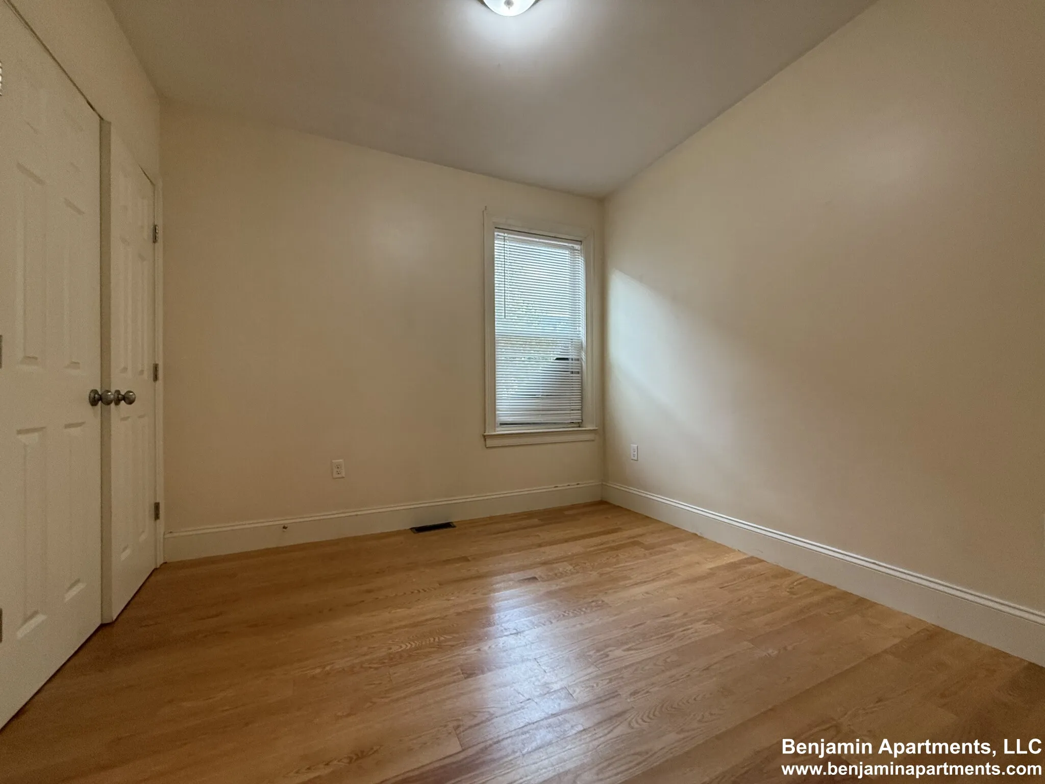 4 bed, 2 bath apartment for rent at 35 Pratt St Unit 1B, Allston — photo 12 of 20