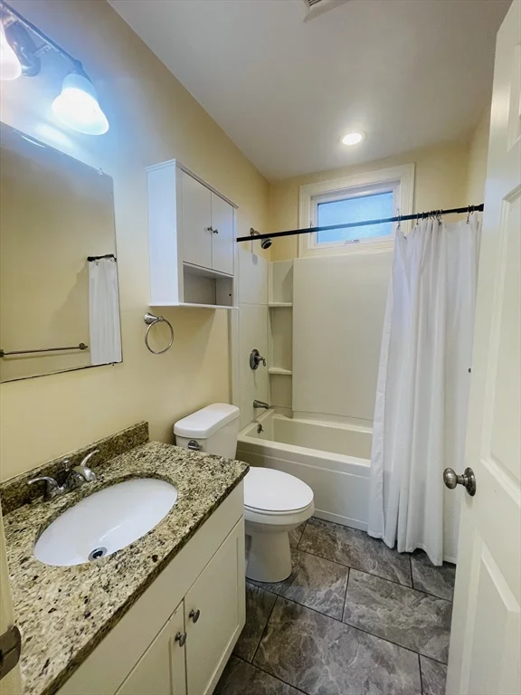 4 bed, 2 bath apartment for rent at 35 Pratt St Unit 1R, Allston — photo 9 of 9