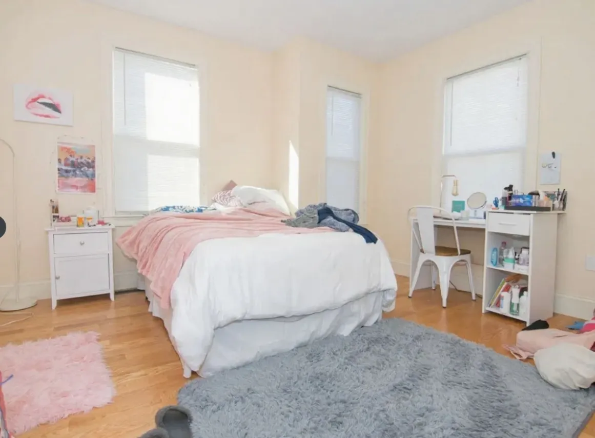 4 bed, 2 bath apartment for rent at 35 Pratt St Unit U1, Allston — photo 5 of 9