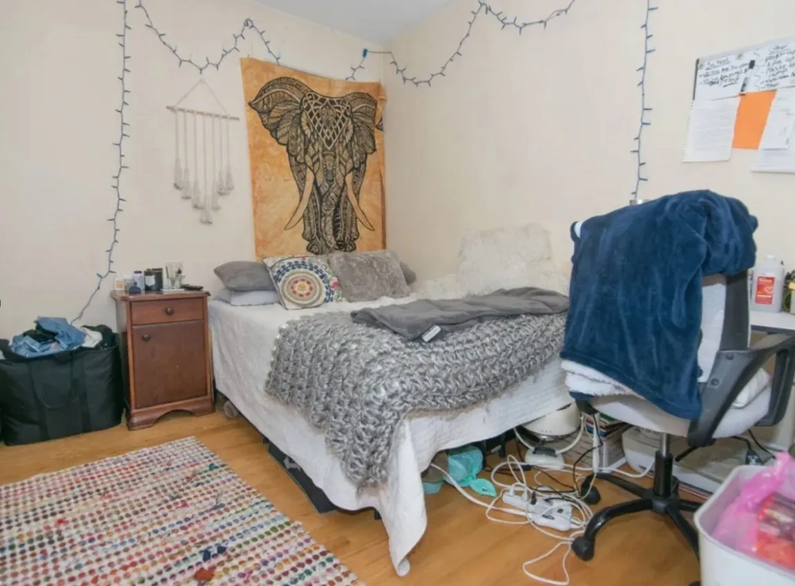 4 bed, 2 bath apartment for rent at 35 Pratt St Unit U1, Allston — photo 6 of 9