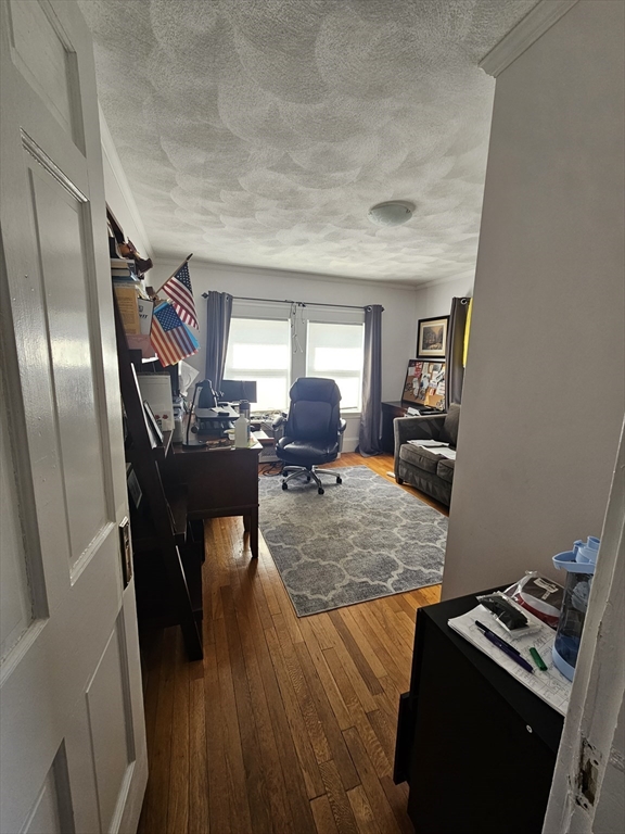 4 bed, 1 bath apartment for rent at 35 Reedsdale Rd, Milton — photo 31 of 41