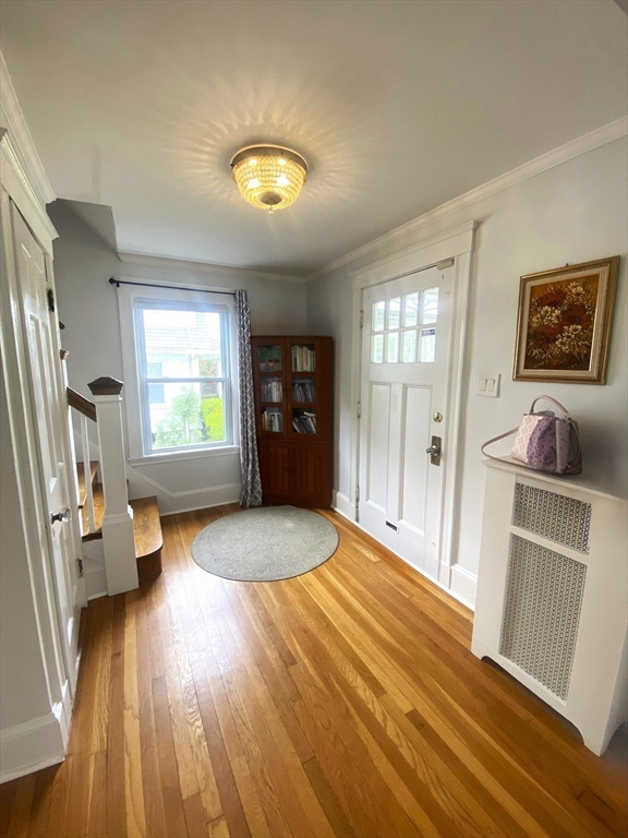 4 bed, 1 bath apartment for rent at 35 Reedsdale Rd, Milton — photo 5 of 41