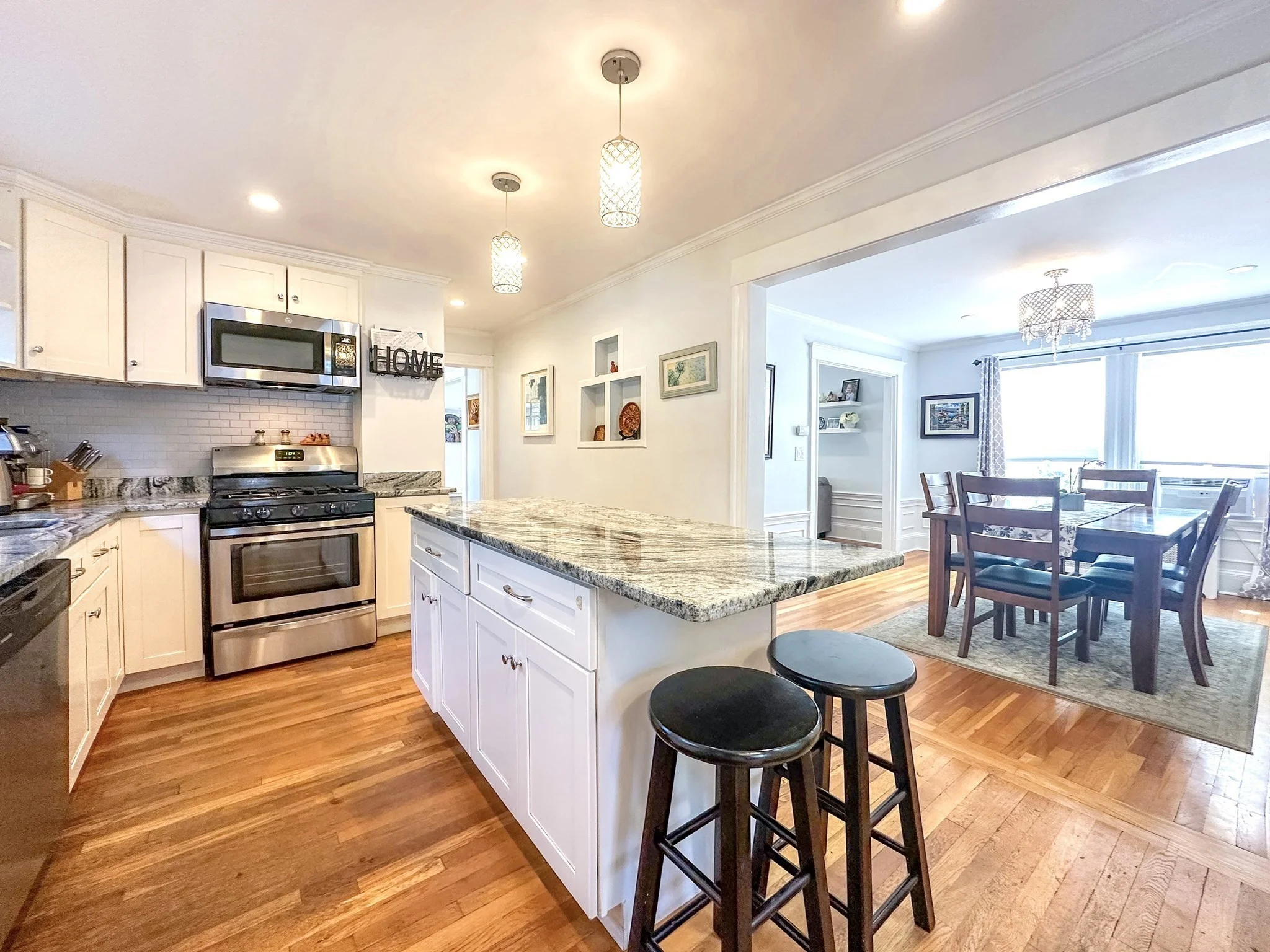 4 bed, 1 bath apartment for rent at 35 Reedsdale Rd Unit 35, Milton — photo 17 of 37