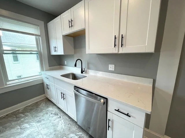 2 bed, 1 bath apartment for rent at 35 Richie Rd Unit 2, Quincy — photo 3 of 17