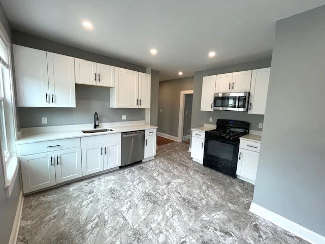 2 bed, 1 bath apartment for rent at 35 Richie Rd Unit 2, Quincy — photo 2 of 17
