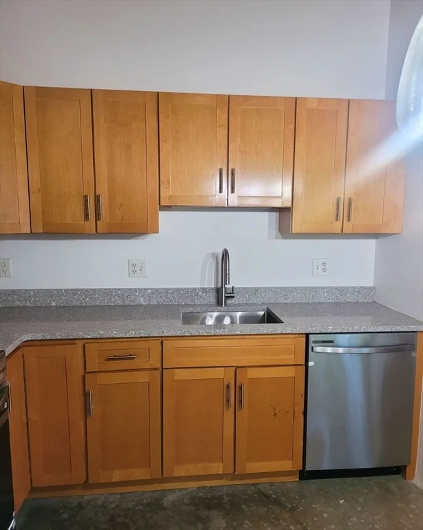 Studio bed, 1 bath apartment for rent at 35 Riverwalk Way Unit 219, Highlands — photo 6 of 24
