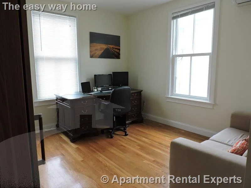 3 bed, 2 bath apartment for rent at 35 Roberts Rd Unit 2, Harvard Square — photo 7 of 14