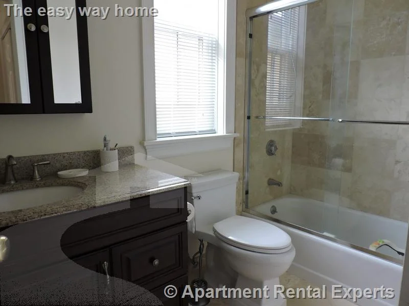 3 bed, 2 bath apartment for rent at 35 Roberts Rd Unit 2, Harvard Square — photo 9 of 14