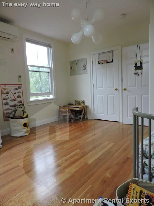 3 bed, 2 bath apartment for rent at 35 Roberts Rd Unit 2, Harvard Square — photo 14 of 14