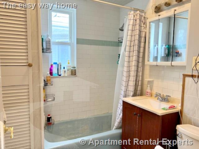 4 bed, 1 bath apartment for rent at 35 Rogers Ave, Davis Square — photo 17 of 23
