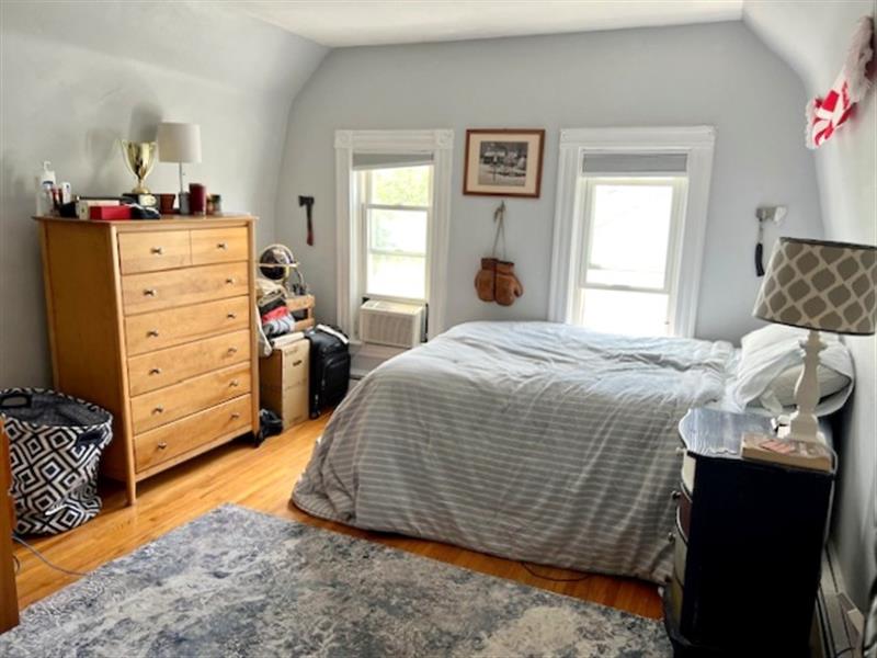 4 bed, 1 bath apartment for rent at 35 Rogers Ave Unit 1, Powder House Square — photo 16 of 23