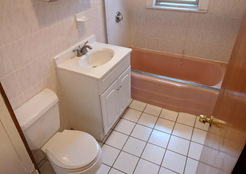 3 bed, 1 bath apartment for rent at 35 Rose St Unit 2A, Ward Two — photo 21 of 22