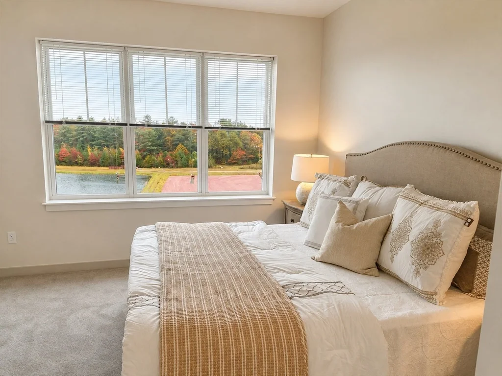 2 bed, 2 bath apartment for rent at 35 Rosebrook Pl Unit 1008, Wareham — photo 8 of 11