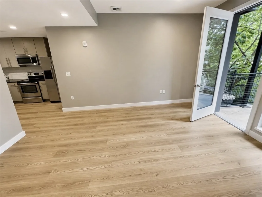 2 bed, 1 bath apartment for rent at 35 S Huntington Ave Unit 201, Coolidge Corner — photo 2 of 11
