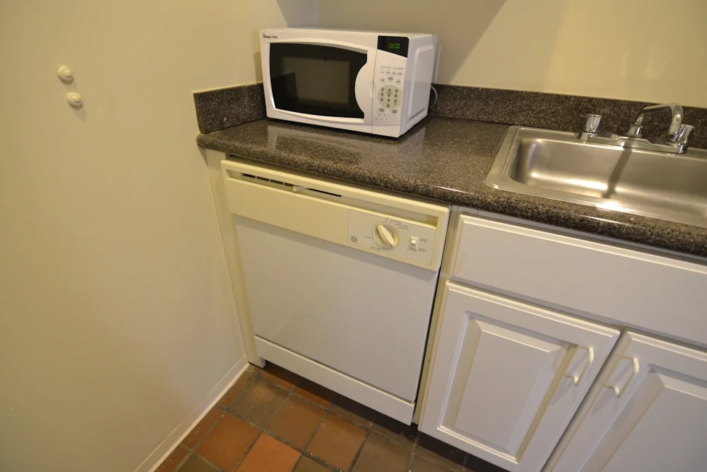 Studio bed, 1 bath apartment for rent at 35 Saint Germain St Unit PE, Back Bay — photo 6 of 13