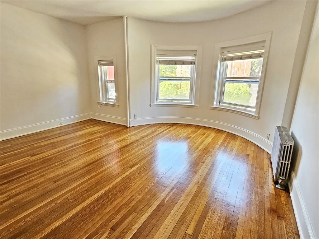 1 bed, 1 bath apartment for rent at 35 Saint Paul St Unit 1, Coolidge Corner — photo 12 of 12