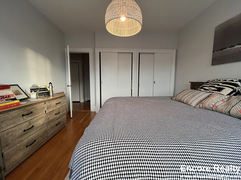 1 bed, 1 bath apartment for rent at 35 Saint Paul St Unit 5, Brookline — photo 11 of 11