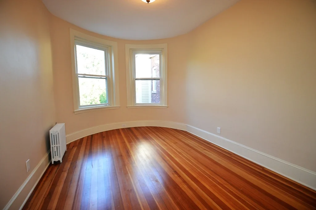 2 bed, 1 bath apartment for rent at 35 Saint Paul St Unit 6, Coolidge Corner — photo 8 of 11