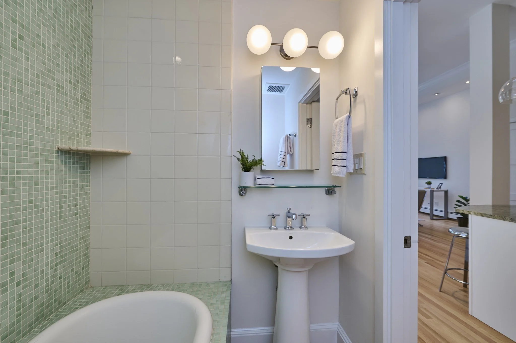 2 bed, 2 bath apartment for rent at 35 Saratoga St Unit 1, East Boston — photo 5 of 19