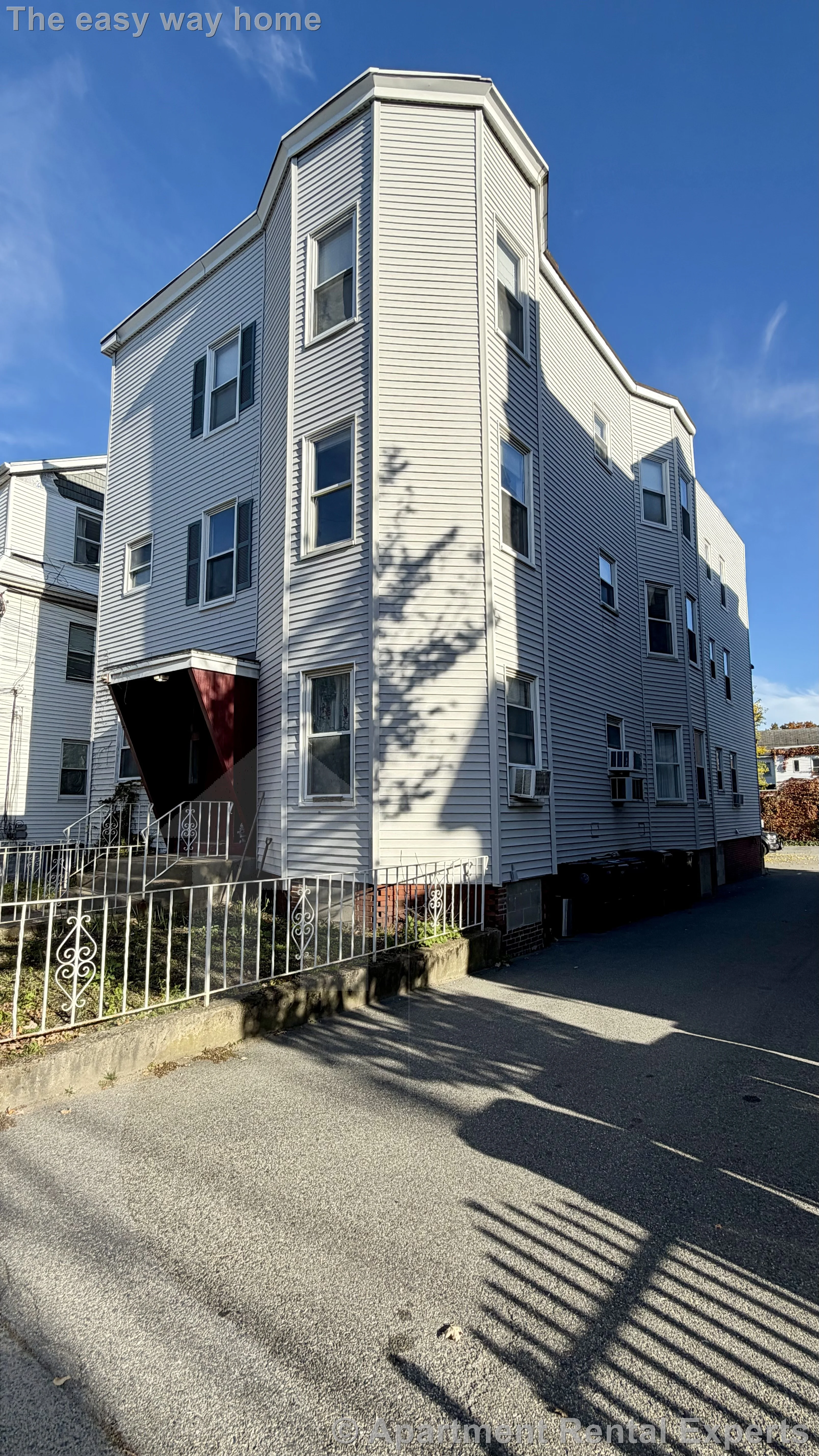 1 bed, 1 bath apartment for rent at 35 School St Unit 4, Everett — photo 12 of 12
