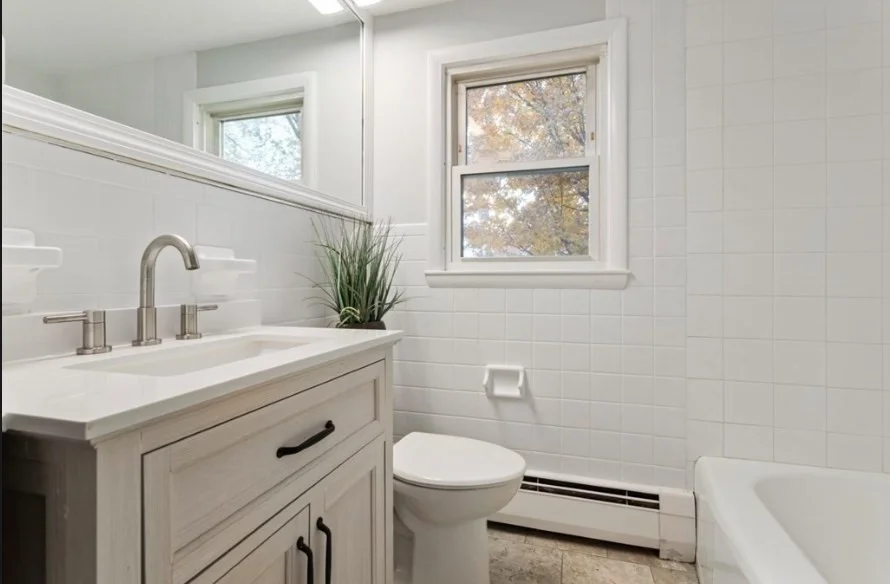 4 bed, 2 bath apartment for rent at 35 Serino Way, Saugus — photo 9 of 9