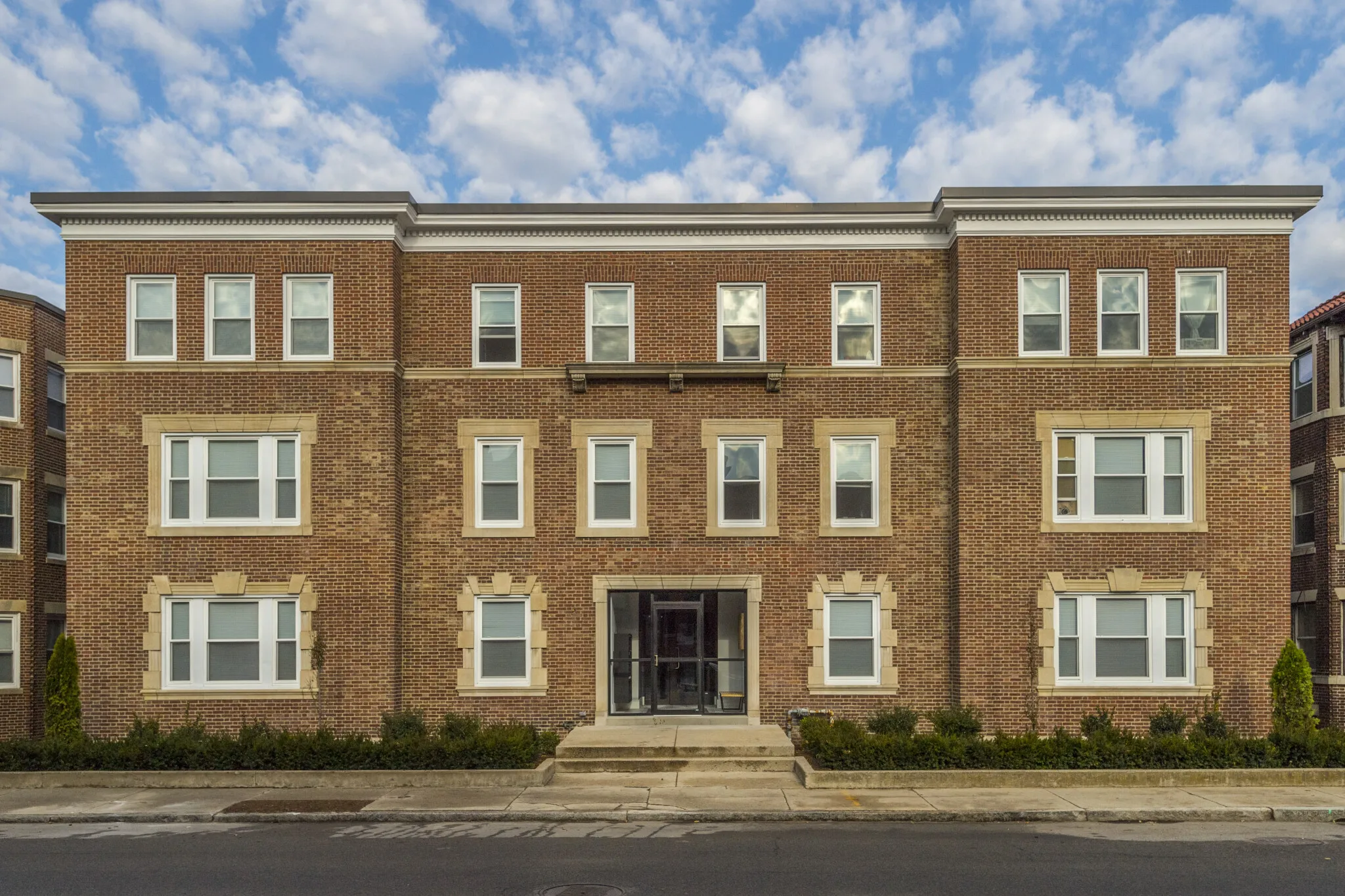 3 bed, 1 bath apartment for rent at 35 South St Unit B2, Brighton — photo 14 of 15