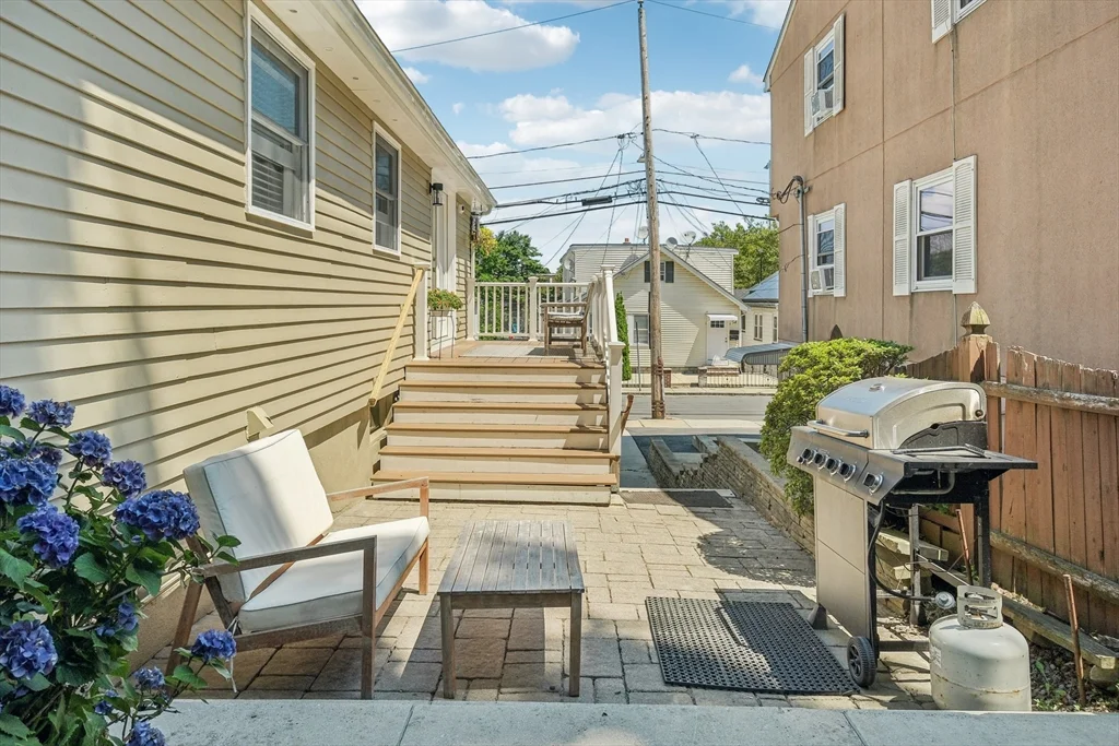 3 bed, 2 bath apartment for rent at 35 Springvale Ave Unit N/A, Chelsea — photo 32 of 35
