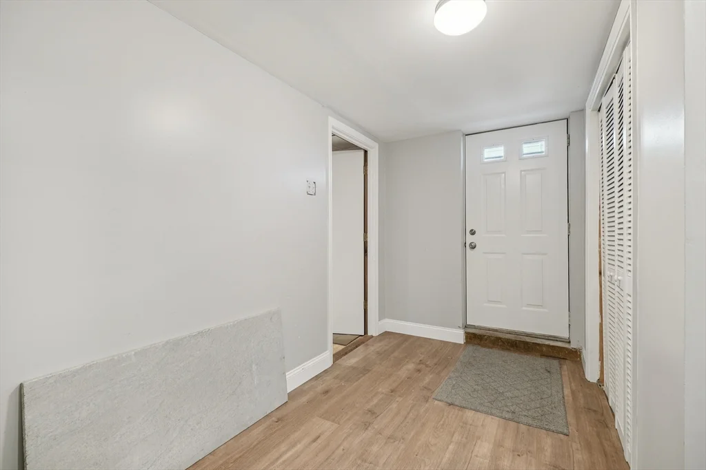 3 bed, 2 bath apartment for rent at 35 Springvale Ave Unit N/A, Chelsea — photo 22 of 35