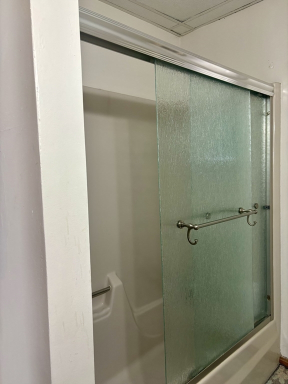 3 bed, 1 bath apartment for rent at 35 Stoneland Rd Unit 1, Worcester — photo 10 of 22