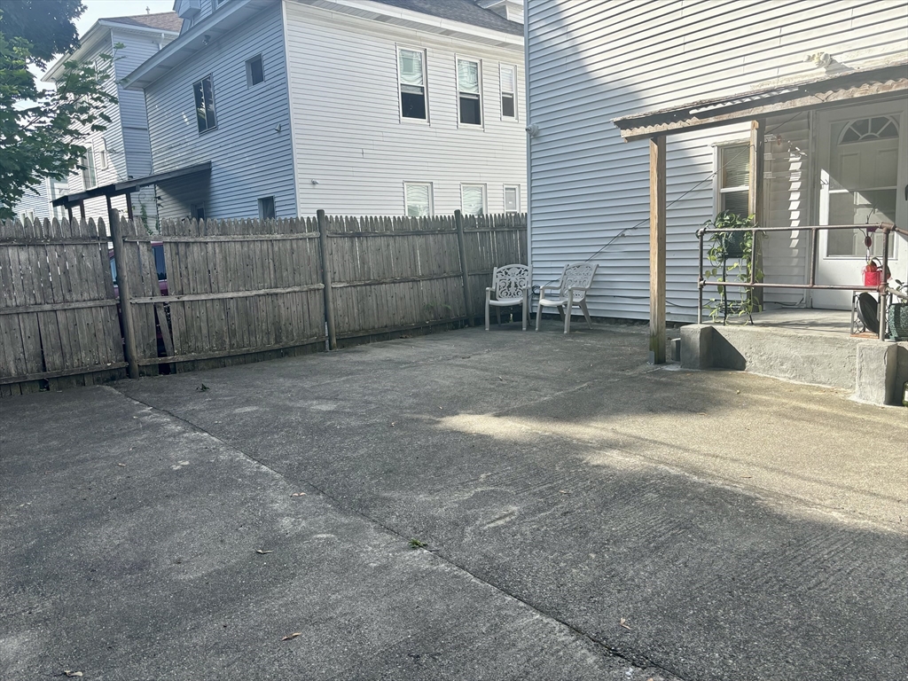 3 bed, 1 bath apartment for rent at 35 Stoneland Rd Unit 1, Worcester — photo 22 of 22