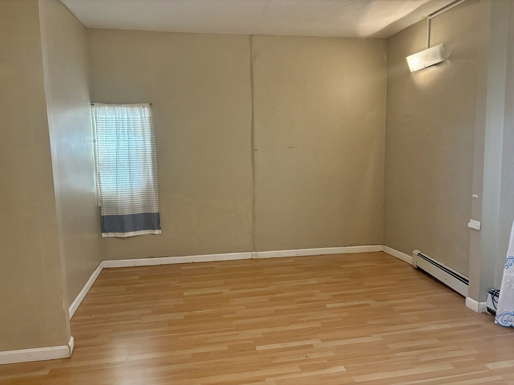 3 bed, 1 bath apartment for rent at 35 Stoneland Rd Unit 1, Worcester — photo 12 of 22