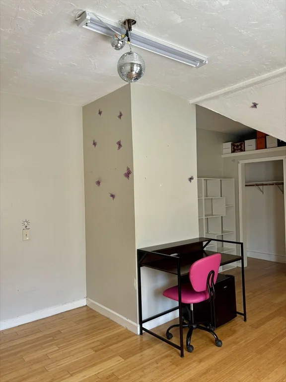 3 bed, 1 bath apartment for rent at 35 Stoneland Rd Unit 3, Worcester — photo 14 of 19