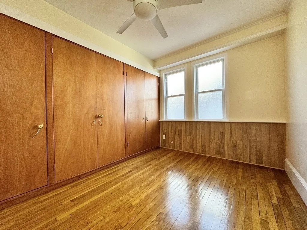 2 bed, 1 bath apartment for rent at 35 Summer Unit 1, Hyde Park — photo 6 of 12