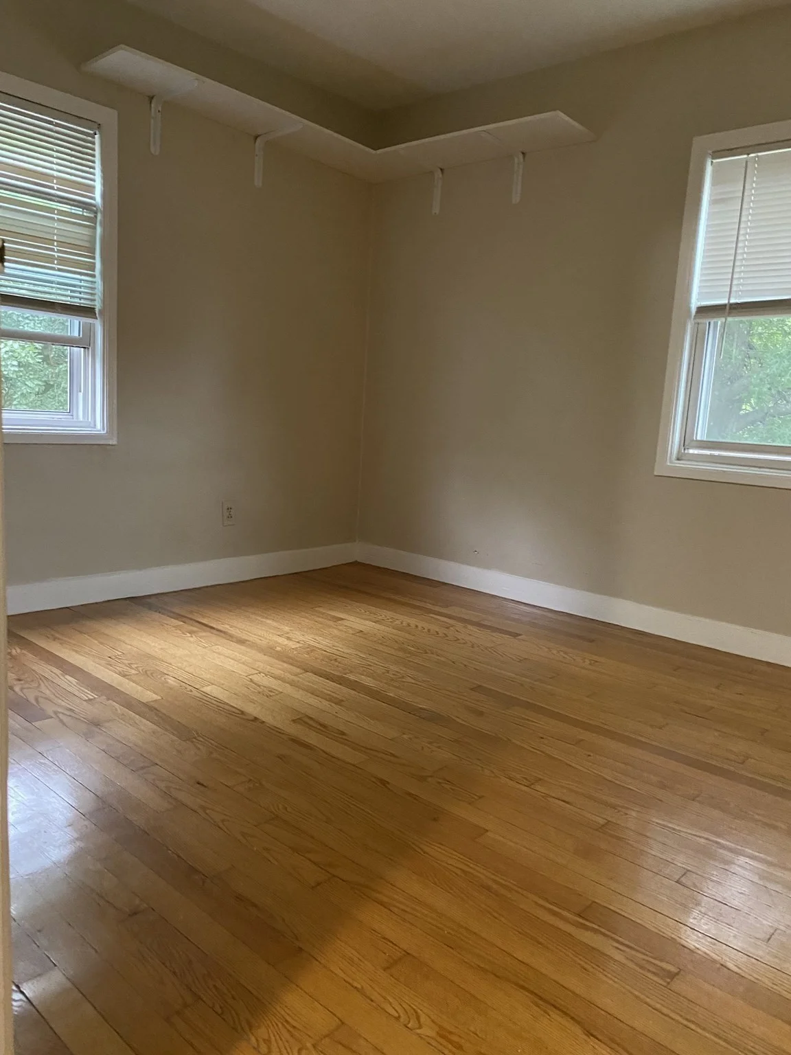 2 bed, 1 bath apartment for rent at 35 Sunnyside Ave Unit 0, Arlington — photo 13 of 16