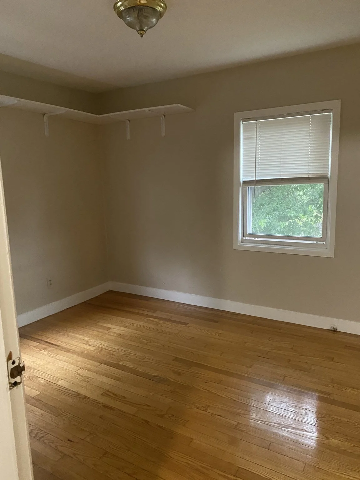 2 bed, 1 bath apartment for rent at 35 Sunnyside Ave Unit 0, Arlington — photo 12 of 16