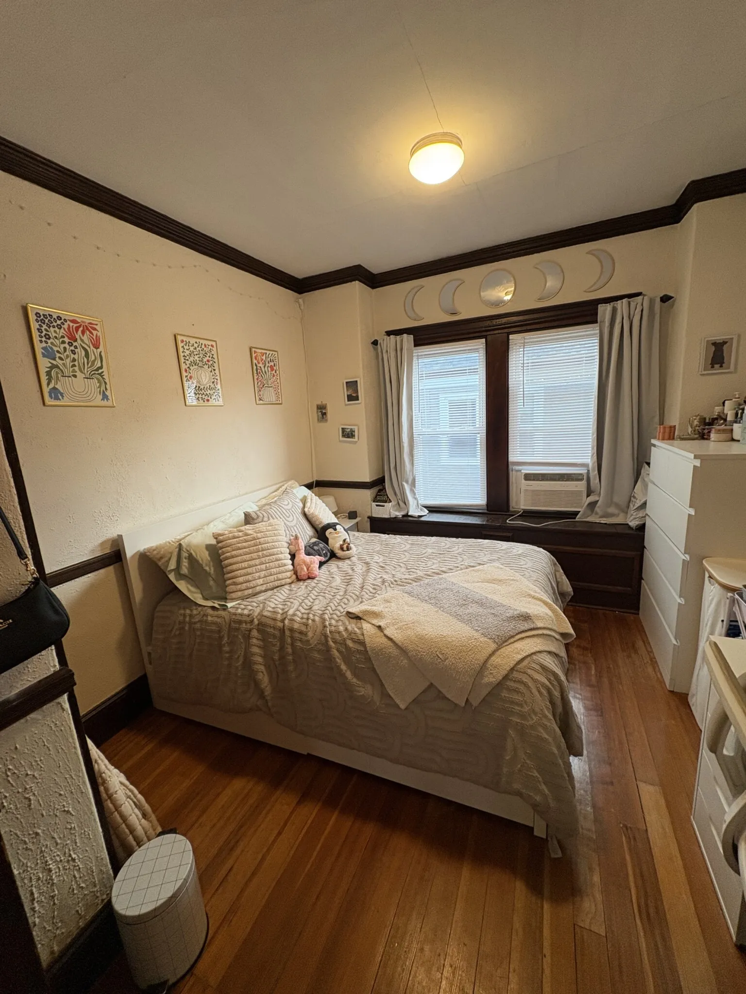 3 bed, 1 bath apartment for rent at 35 Sunset Rd Unit 2, West Somerville — photo 15 of 23